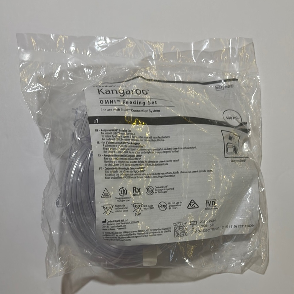 Kangaroo OMNI Feeding Set - 500ml. ENFit connector, ref B5FD. BNIP